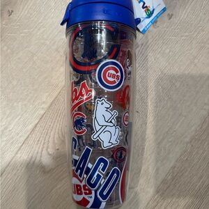 Tervis 24oz Water Bottle with Blue Lid Chicago Cubs